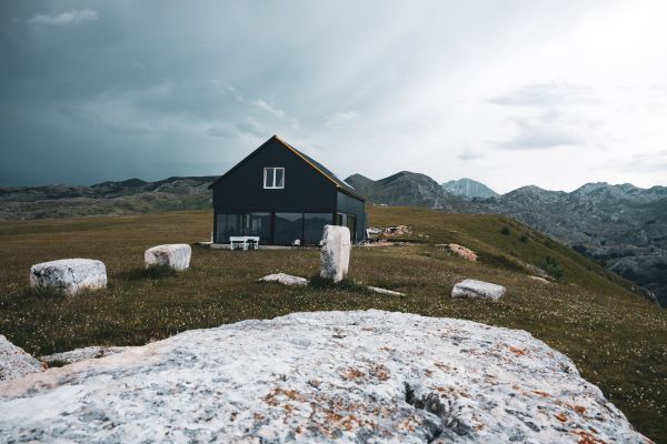 Kanda Mountain Camping Montenegro Schutzhütte