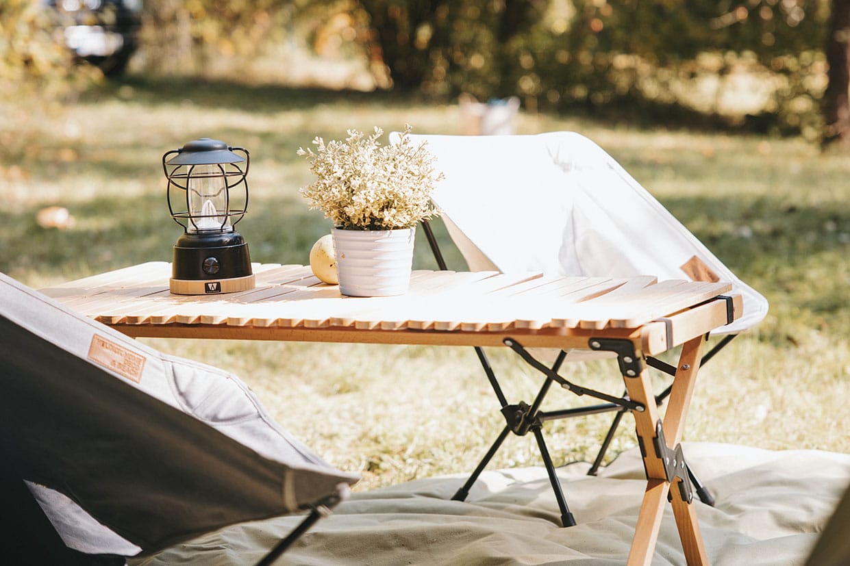 Kuckoo Camper Gemeinsam Draussen draussen sitzen Bent Teppich