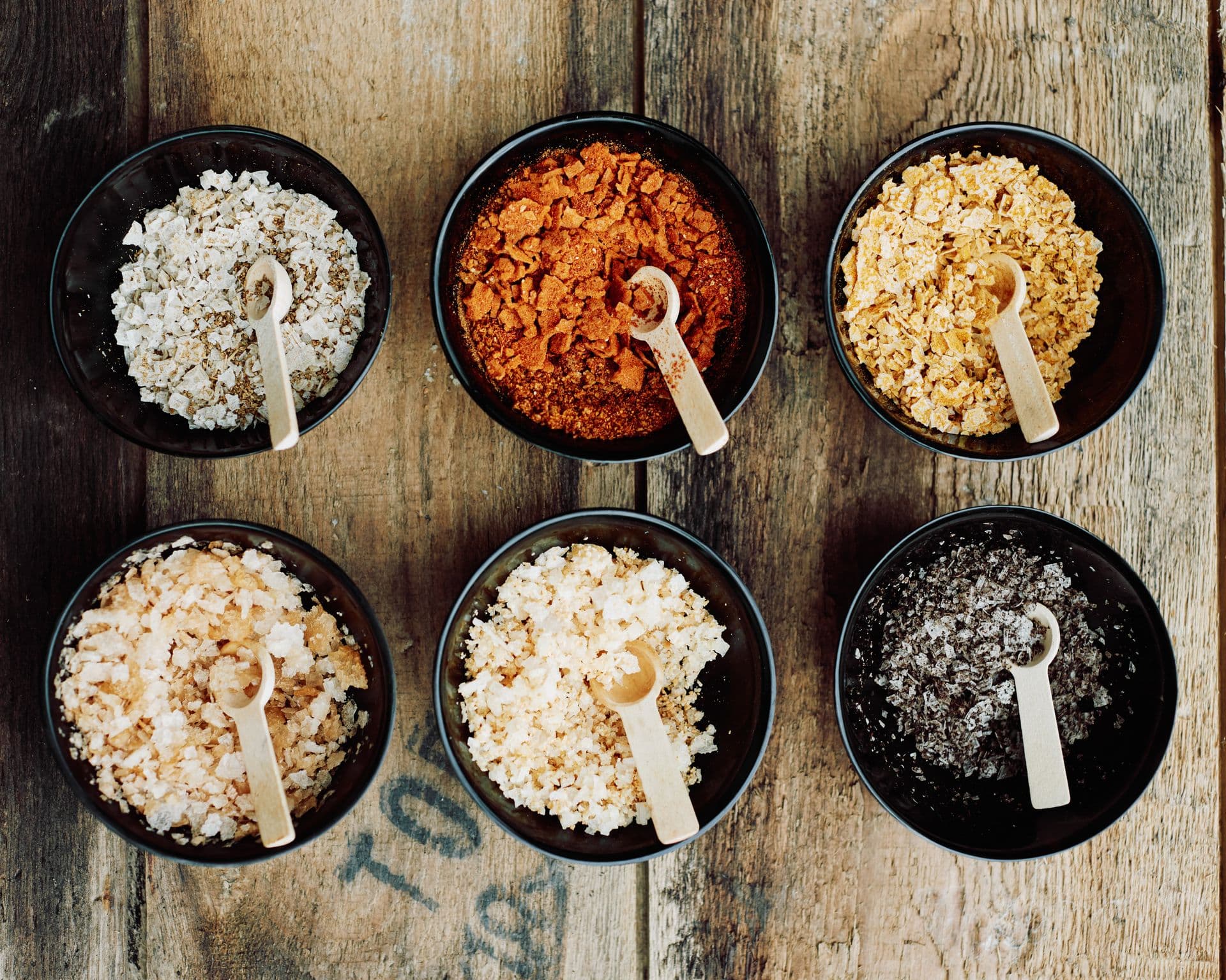 wales urlaub wyldmag outdoormagazin 202652917 halen mon anglesey sea salt web optimised 1920px