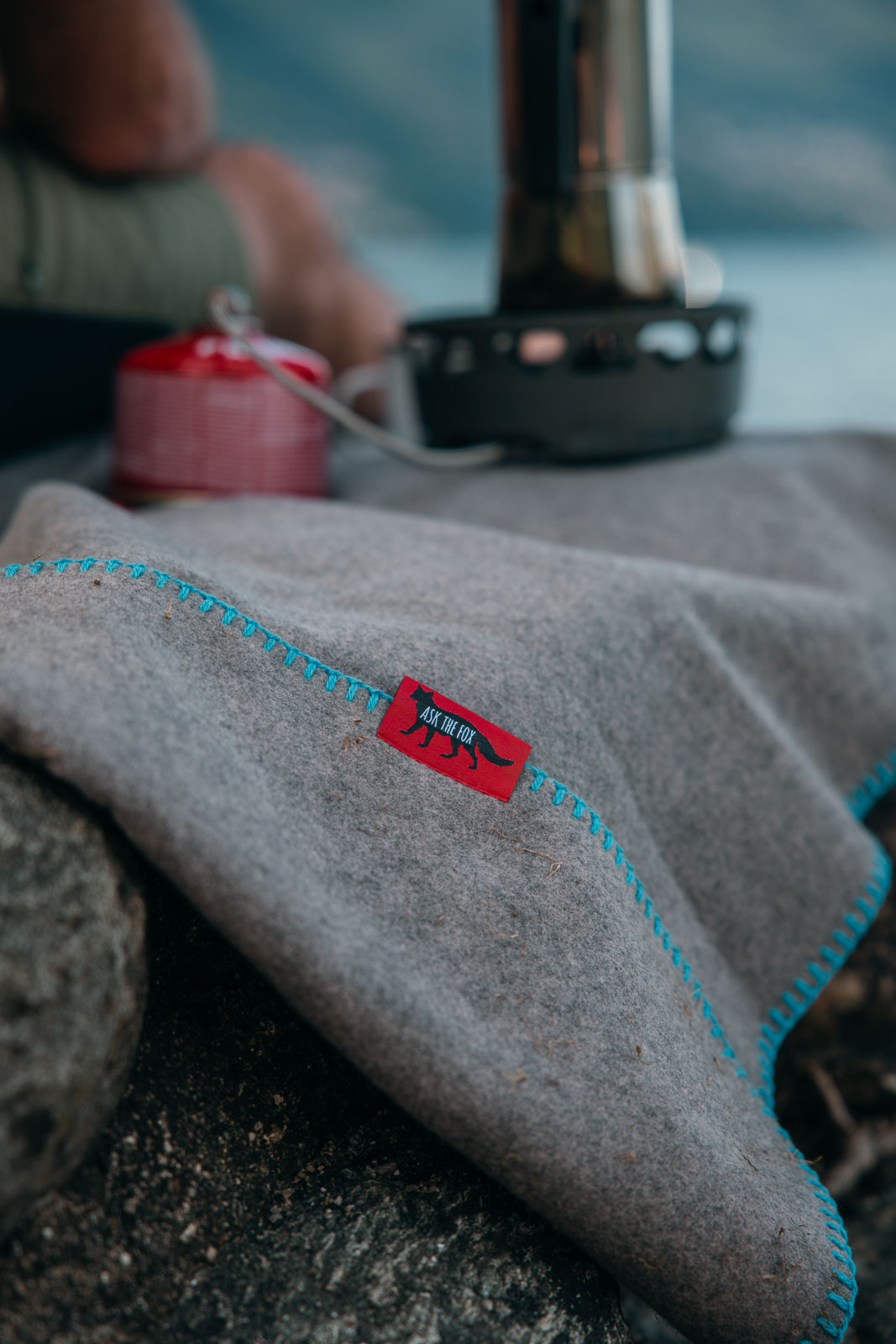 Ask The Fox Cosy Fox mit Campingkocher