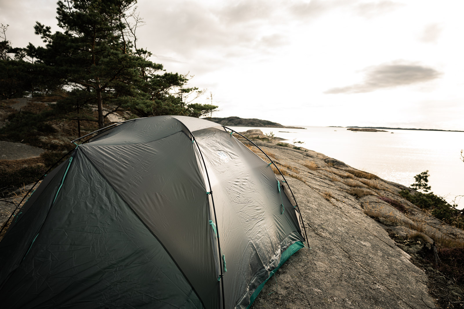 Big Agnes Sarvis VST 3 Ultraleichtzelt an der Küste