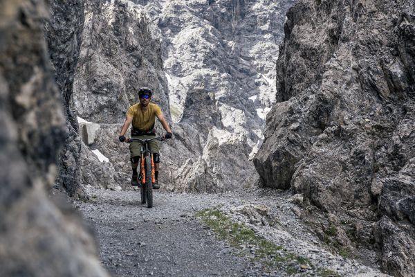 trail crew davos klosters mountainbike alps epic trail Tom Jutzler 2024 Davos 34