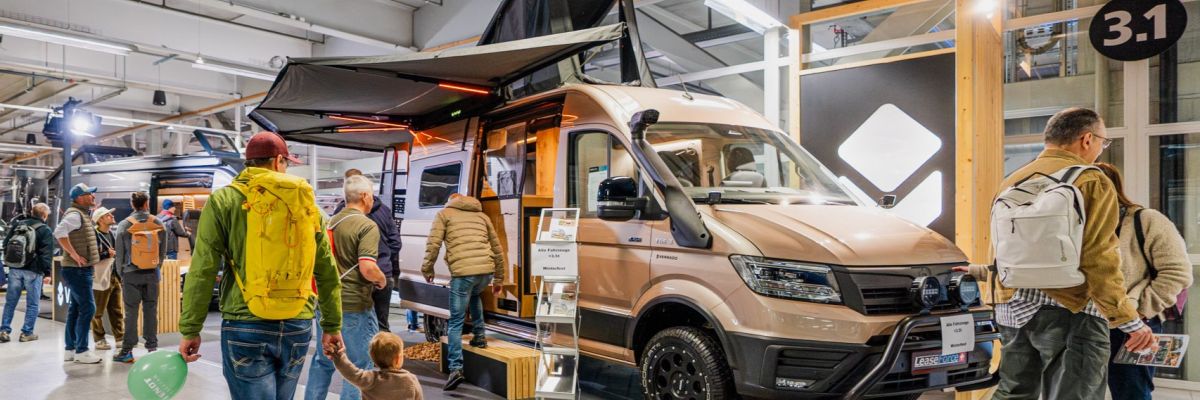Suisse Caravan Salon BernEXPO Campervan in Ausstellung