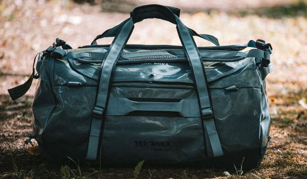 Tatonka Barrel 65 Duffel Bag Review in der Natur