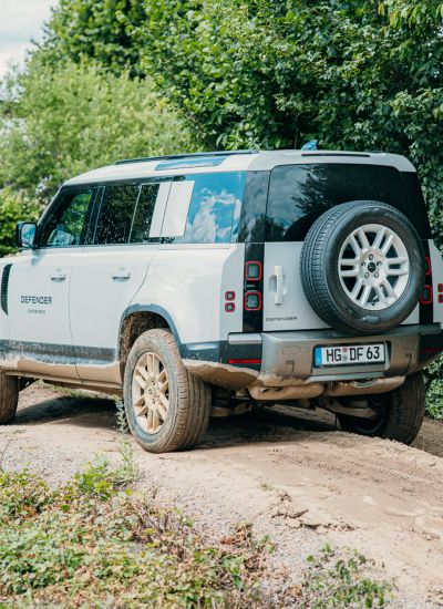 Abenteuer & Allrad 2026 Land Rover Defender Testfahrten für Besucher