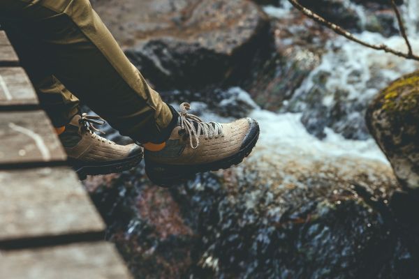Hanwag Kaduro Mid GTX am Bach