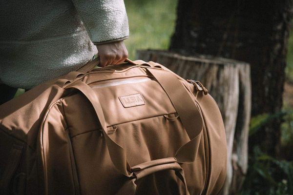 YETI Crossroads 60 Sand Introbild