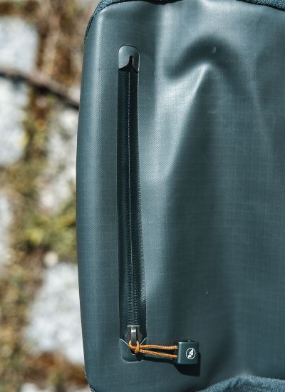 Big Agnes Causeway 28 L Verschluss oben Detailbild