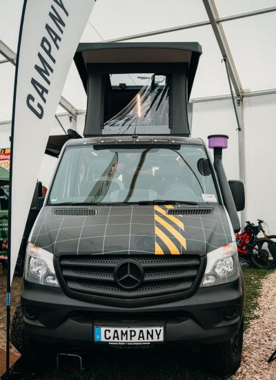 Campany Vans MB Sprinter H1 4x4 mit Folierung