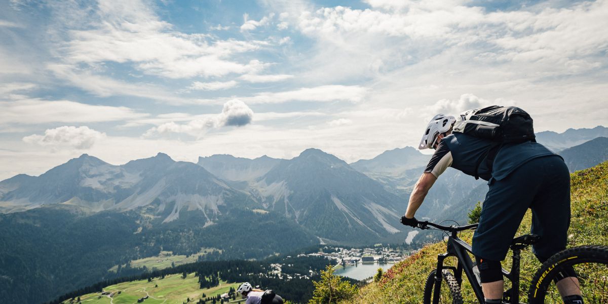Mountainbike Arosa Berge und Täler