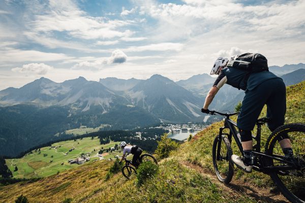 Mountainbike Arosa Berge und Täler