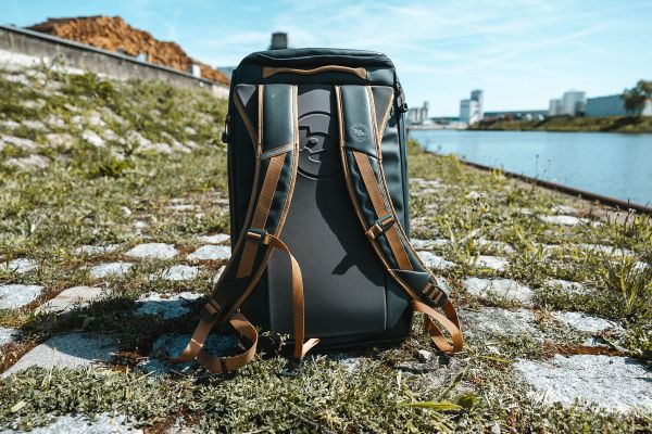 Big Agnes Causeway 28 L am Hafendock Tragesystem