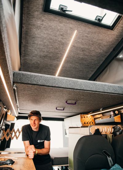 Campany Vans Aufstelldach mit Gründer Raphael