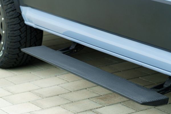 Sunlight IBEX Serienfahrzeug 2026 elektrische Trittstufe